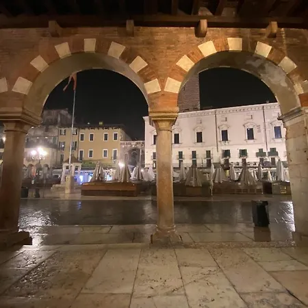 Gabriella's Place Verona